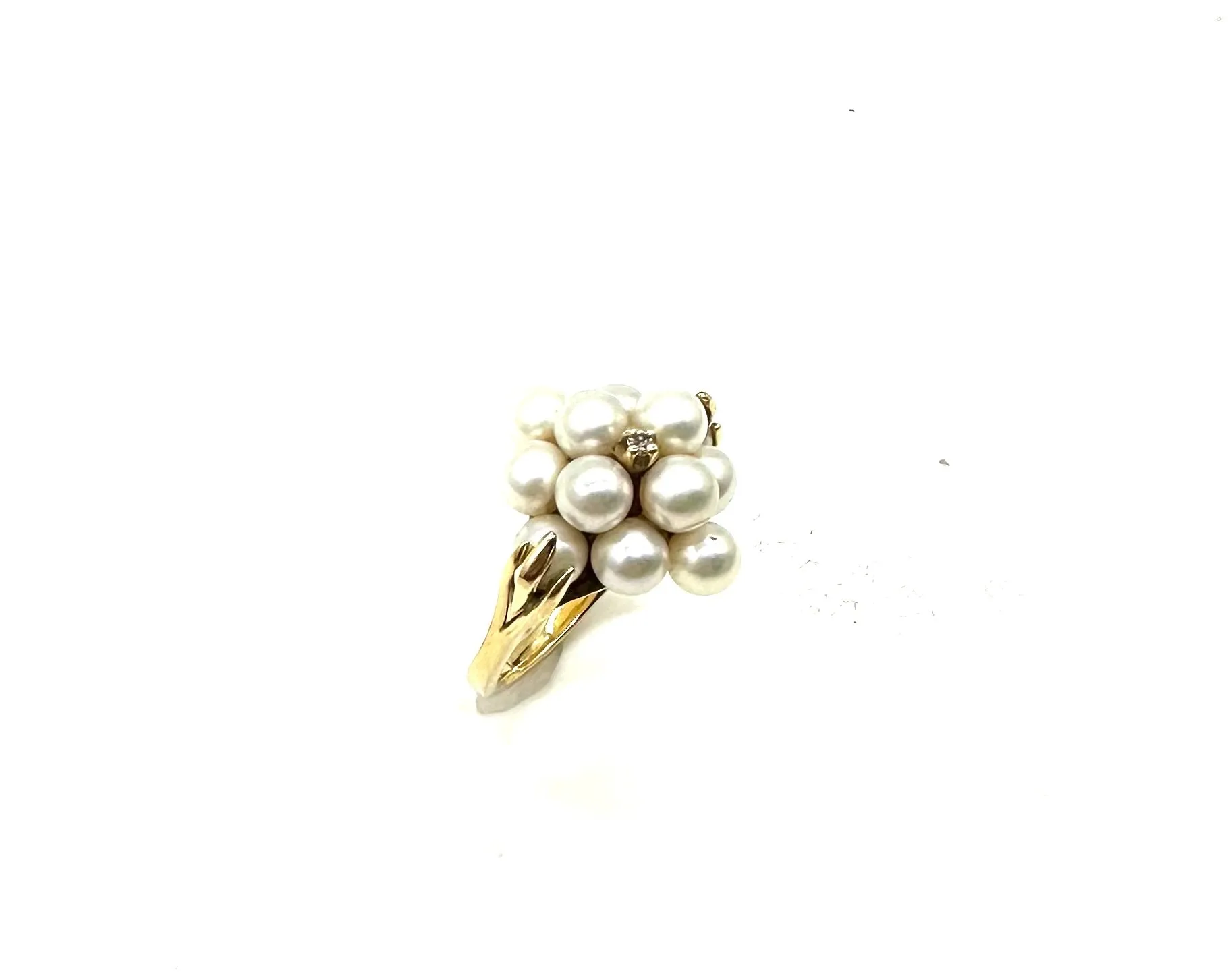 14k Gold White Pearl Cluster Ring