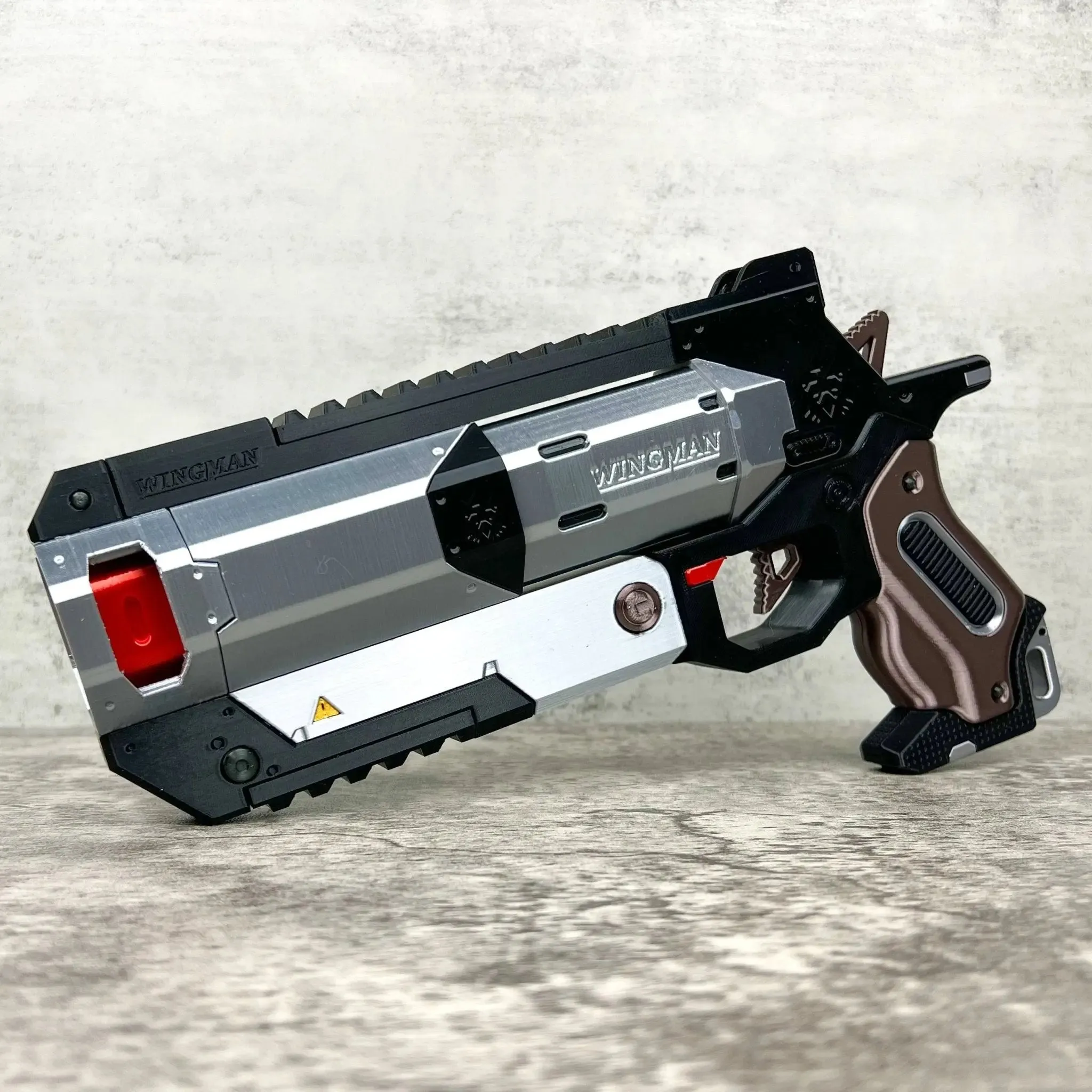 Apex Legends Wingman Prop