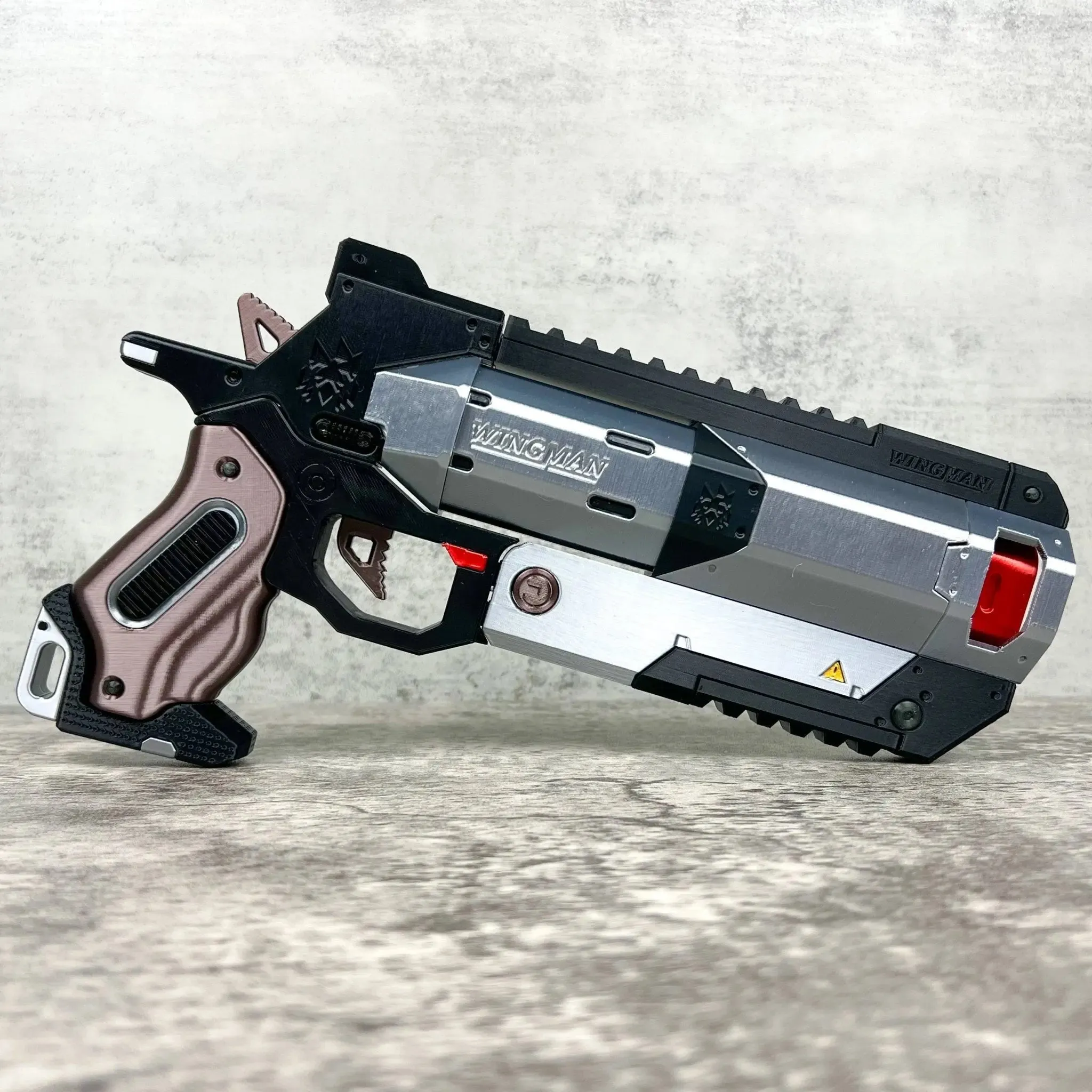 Apex Legends Wingman Prop